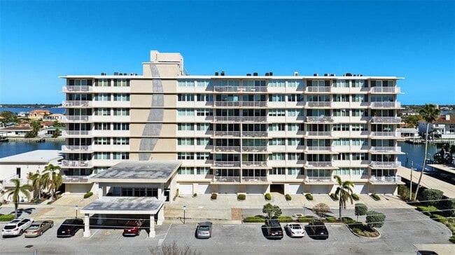 Photo - 223 Island Way Unit 2C