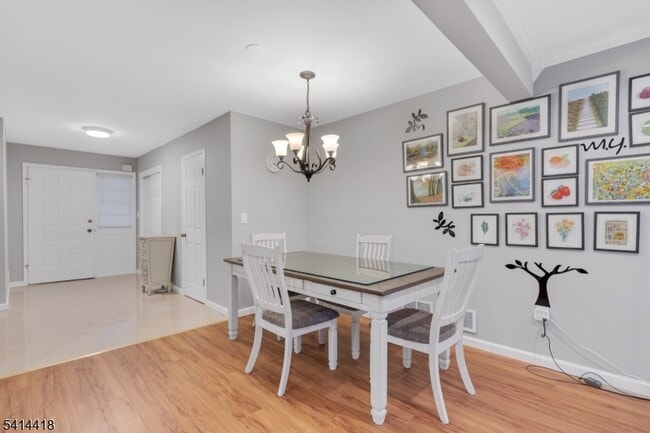 Photo - 34 Stockton Ct