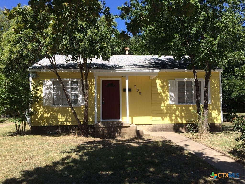 Photo - 709 Northside Dr Casa