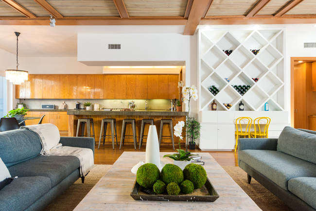 Living room -view of open kitchen - 120 Pacific Ave Condominio Unidad 1