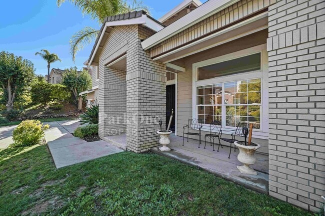 Photo - Beautiful Home in Peacock Creek