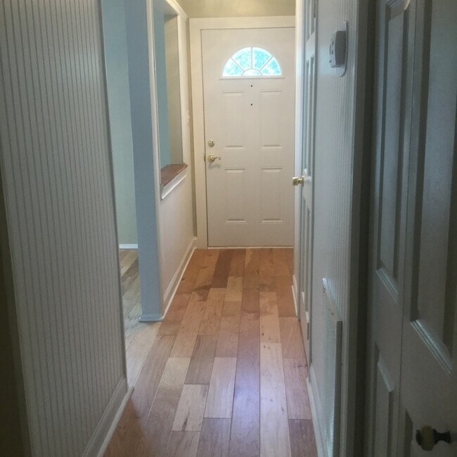 Photo - TOWNHOUSE  IN GREAT  NORTH RALEIGH LOCATIO...