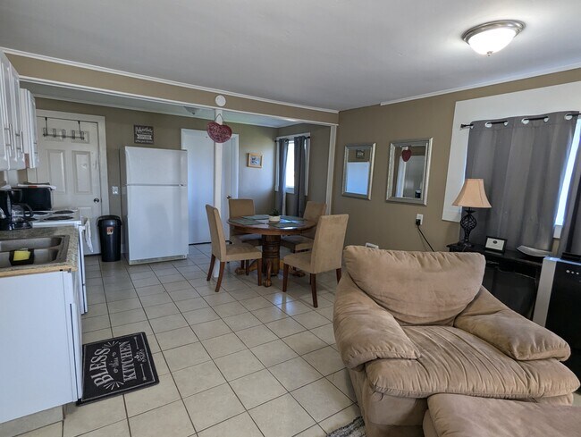 Photo - 8483 N W Lone Pine Rd