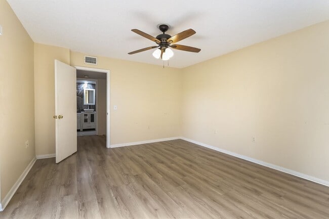 Photo - 2229 22nd Way