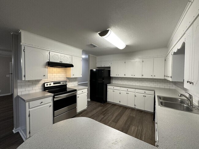 Photo - 17 Inwood Rd