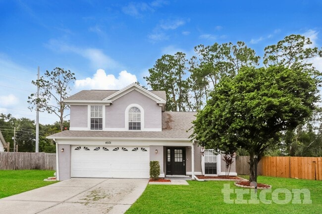 Building Photo - 4501 Cabbage Palm Dr