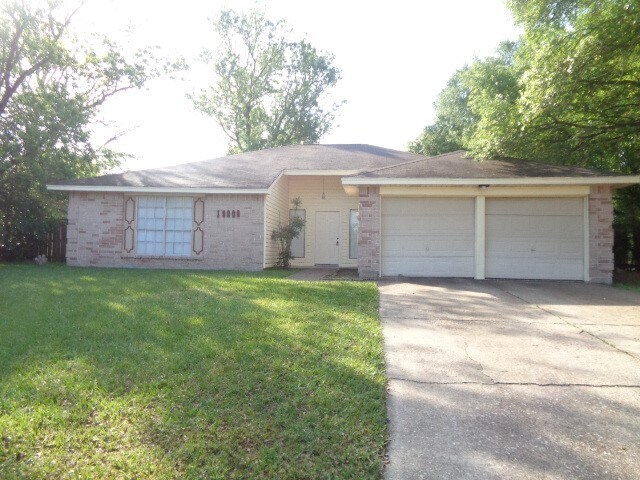19806 Rustlewood Dr