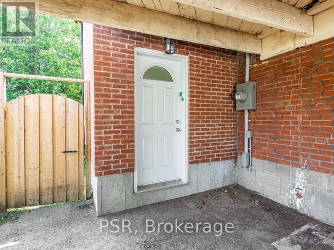 Photo - 41 Fairholme Ave