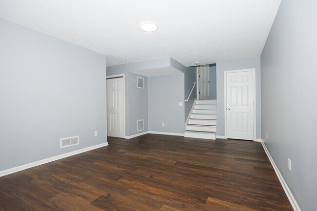 Photo - 250 Parktrail Rd