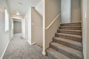 Photo - 21155 Gosling Rd
