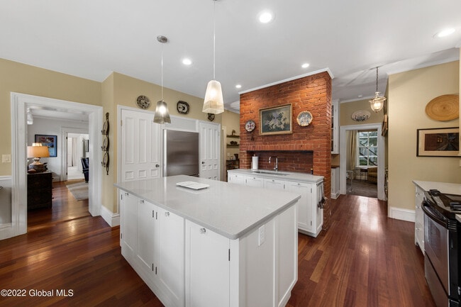 Photo - 21 Park Pl Unit 1