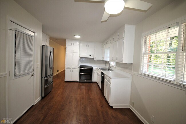 Photo - 2953 Evans Woods Dr