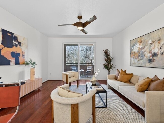 Building Photo - 1390 Saddle Rack St