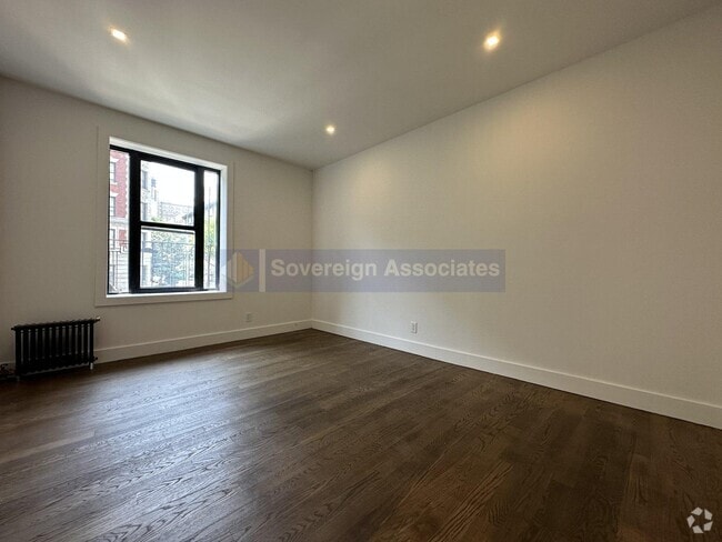 Building Photo - 45 Tiemann Pl Rental