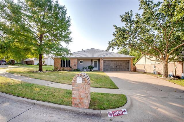 Building Photo - 10601 Cobblestone Dr Rental