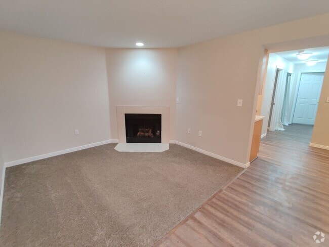 Building Photo - 137 W 600 N Unit 137 W 600 N #105 Rental
