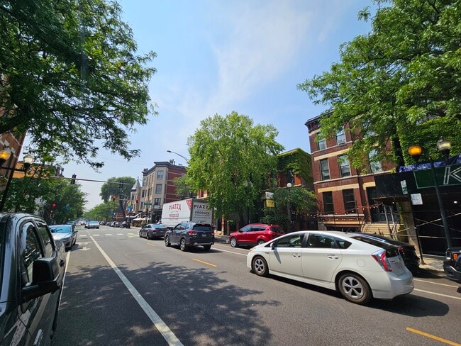 Photo - 951 W Armitage Ave Unit 2R