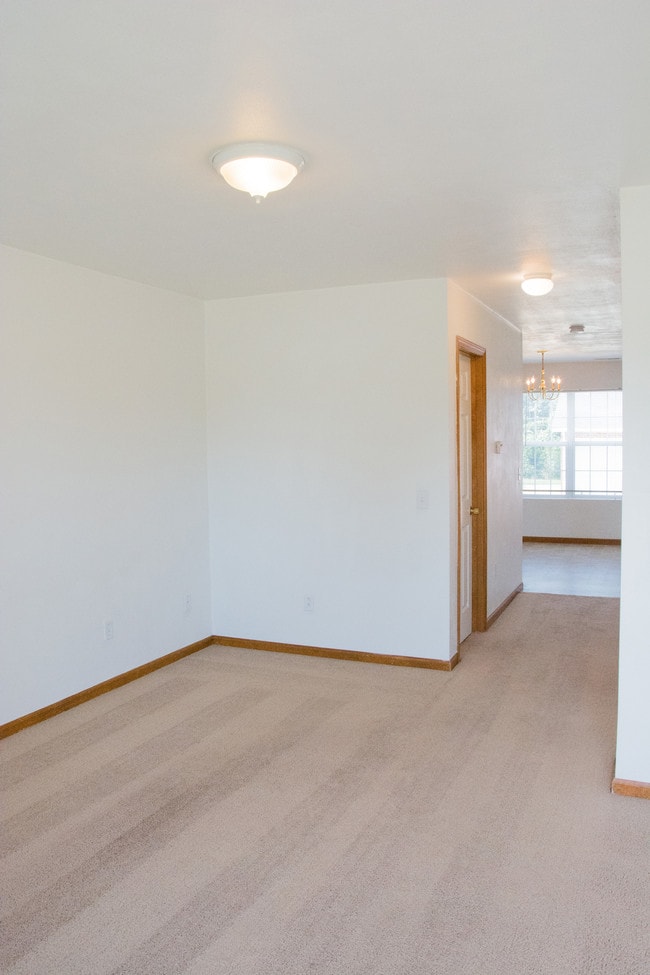 Photo - ReNew Edwardsville Apartment Collection