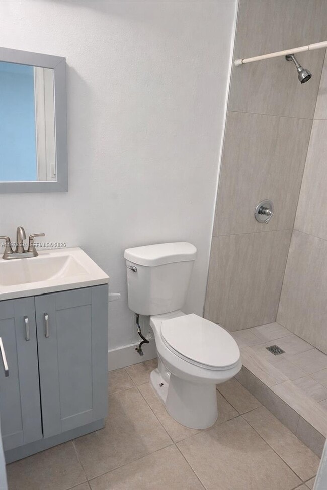 Photo - 221 NE 40th St Unit 1-3