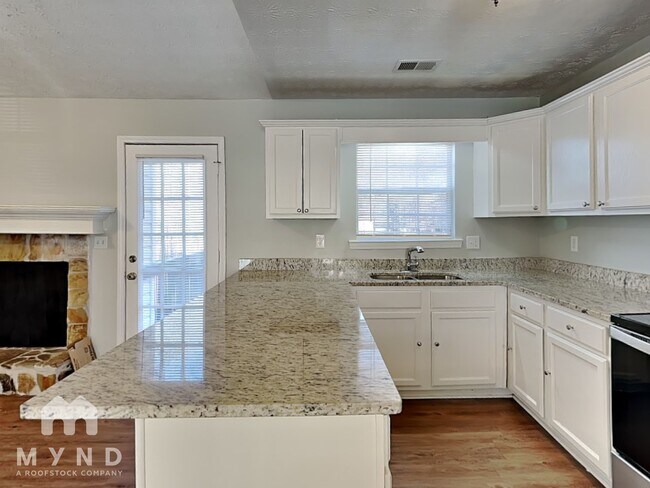 Photo - 375 Mountainview Dr