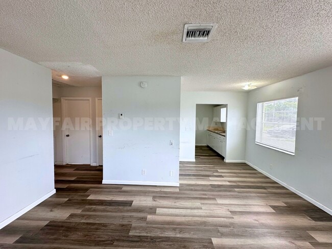 Photo - 4523 Gulfstream Rd