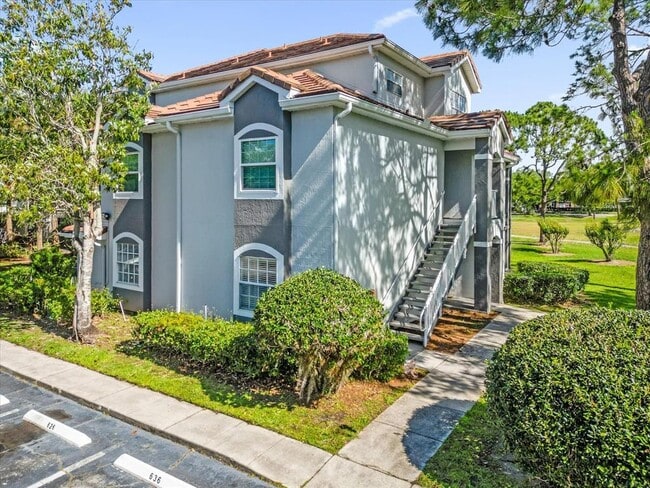 Building Photo - 13953 Fairway Island Dr Unit 618