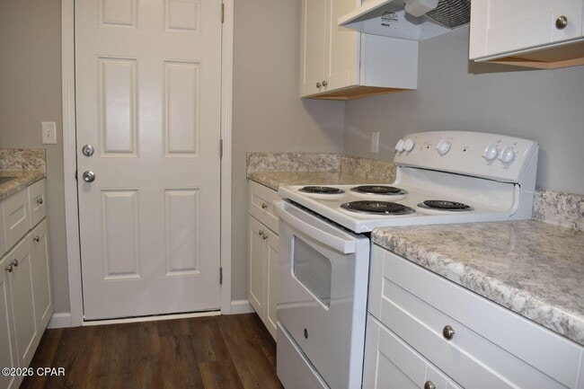 Photo - 4006 E 11th St Unit C