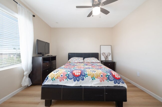 Photo - Don't miss the chance to rent this fully f...