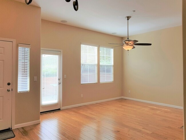 Photo - 79 Meritage Common