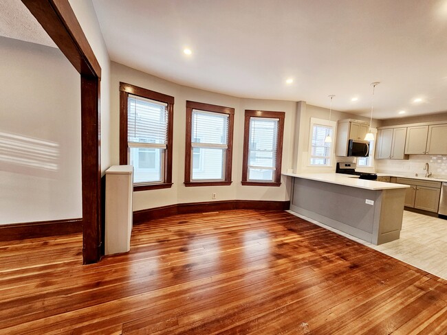 Photo - 69 Turner St Unit 3