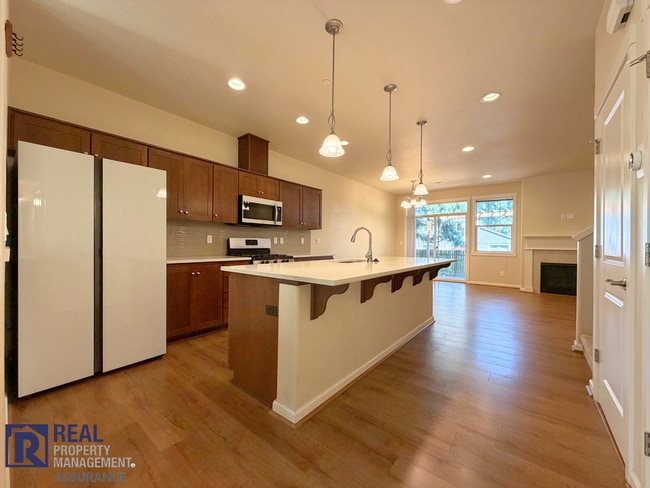 Photo - Modern Beaverton 3BR/3BA Townhome with Garage Near Nike & Intel