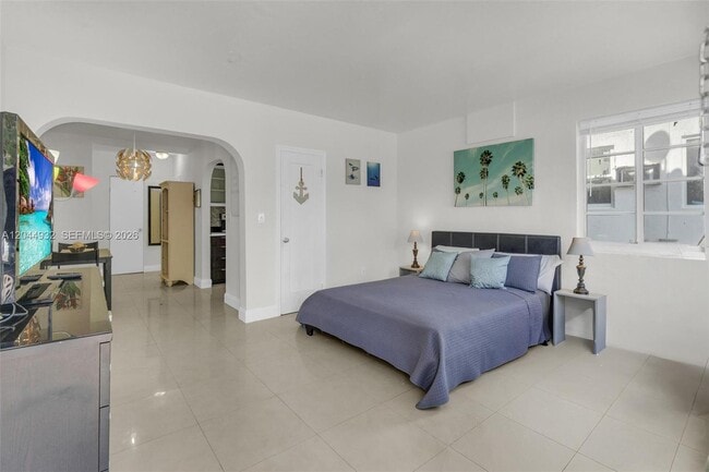 Photo - 503 75th St Unidad 7504