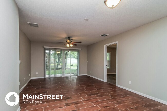 Photo - 1353 Clarcona Rd