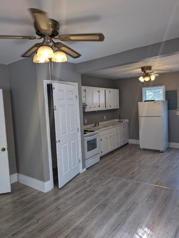 Photo - 709 N Blaine St