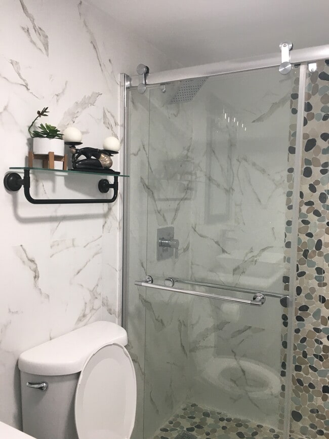 Photo - 2154 W 60th St Unit #12213