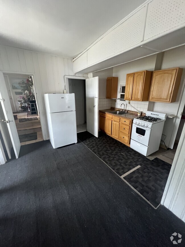 Building Photo - 14102 70th Ave Unit 1R Rental