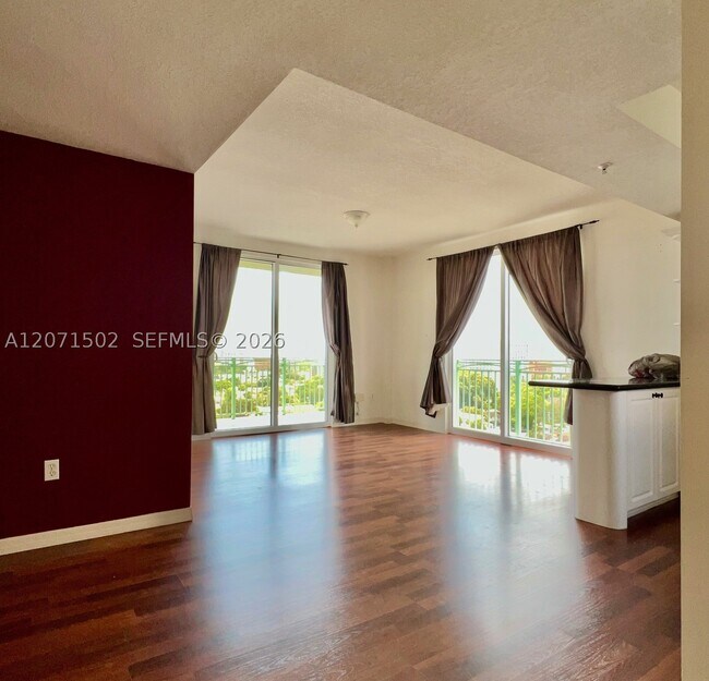 Photo - 3500 Coral Wy Unit 1501