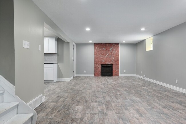 Photo - 1408 Binford St Unit 2