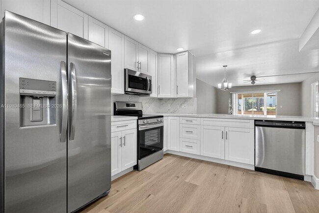 Photo - 12500 SW 5th Ct Unit 109M