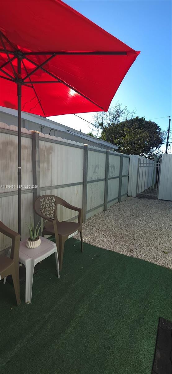 Photo - 2648 Bahama Dr