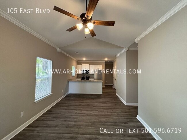 Photo - 105 East Blvd