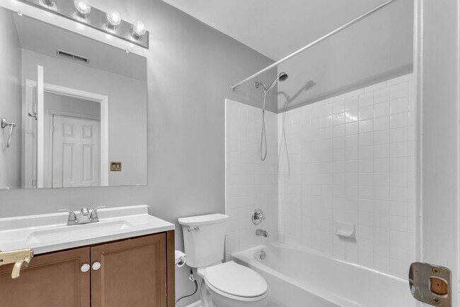 Photo - Dream Townhome in Kingstowne – Updated Elegance with Flexible Living Space