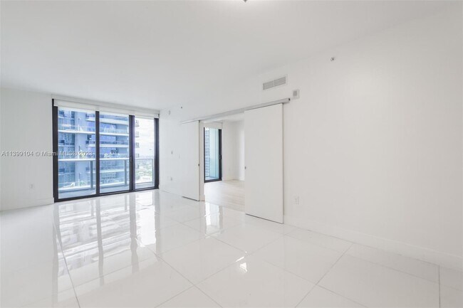 Photo - 1010 Brickell Ave Unit 4508