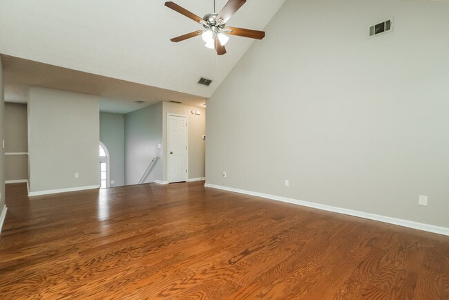 Photo - 50 Brandon Dr