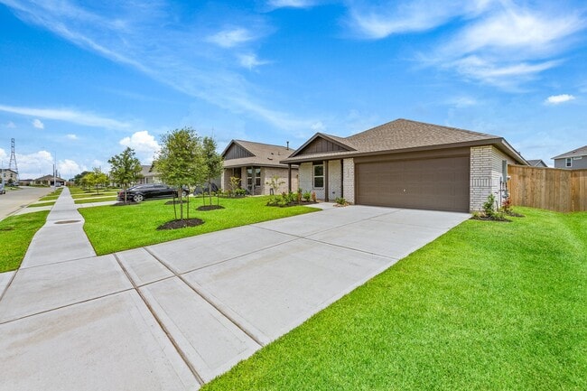 Building Photo - 26830 Yellow Corydalis Dr Rental