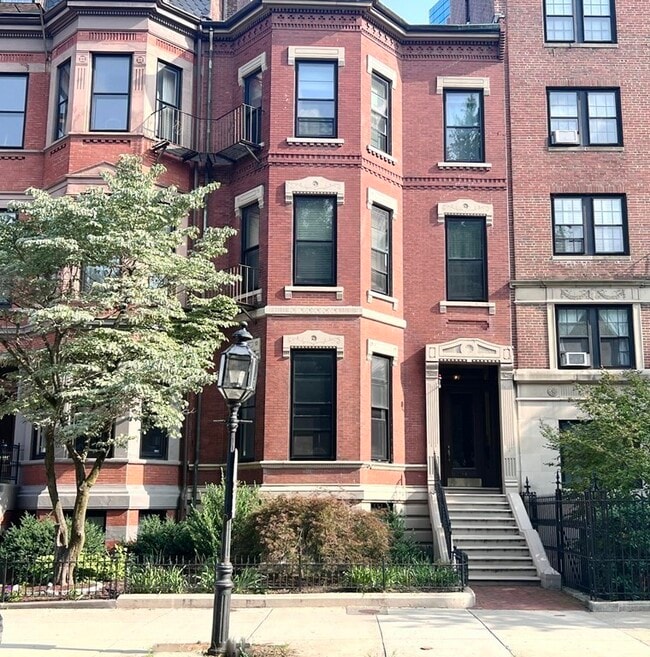 Photo - 86 Commonwealth Ave Condo Unit GF