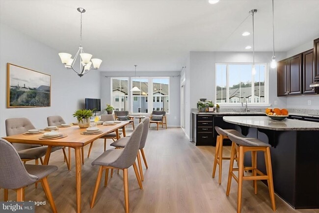 Photo - 33 Forge Mill Rd