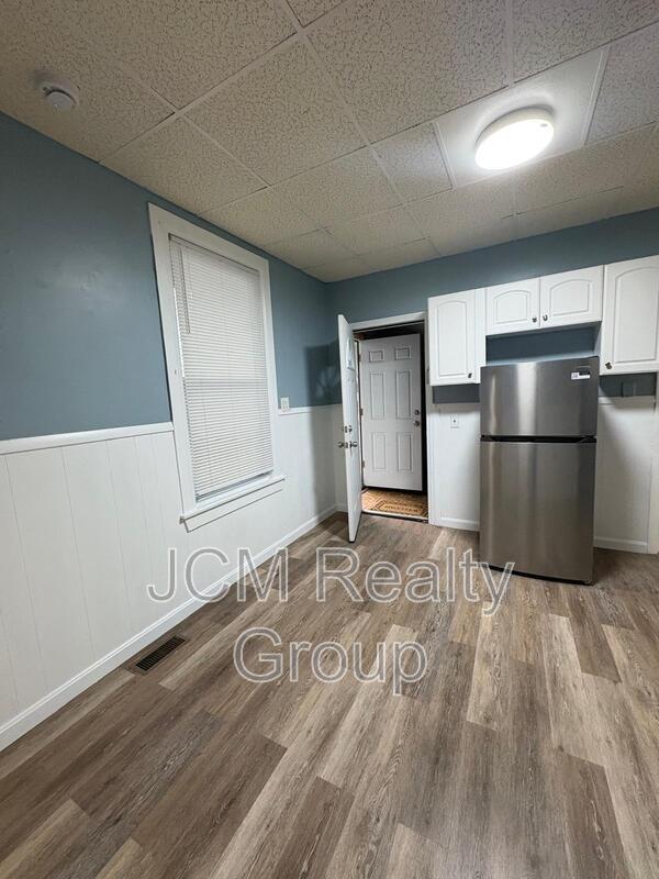 Photo - 144 Bloomingdale St Unit 1 / 1st Floor
