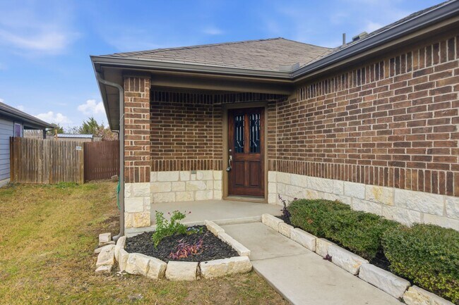 Photo - Four Bedroom Home in Manor