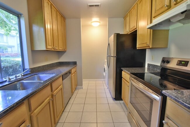 Photo - Remodeled and Clean 3 Bedroom 1.5 Bath Townhouse in South San Jose